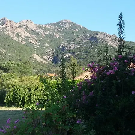 I Mucchi Апартаменты *