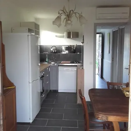 I Mucchi Galeria (Corsica)